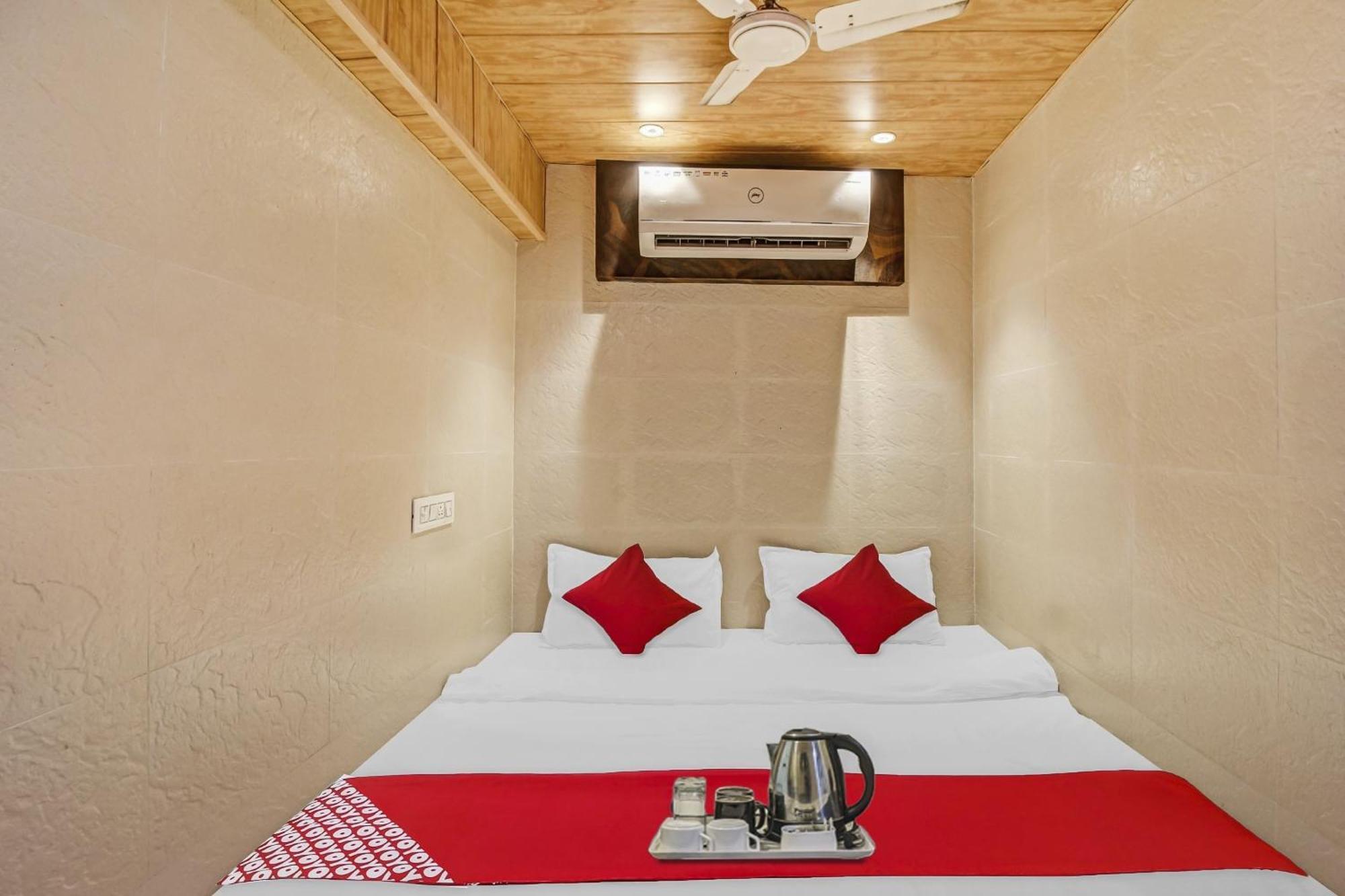 Hotel Ambedkar Kalyān المظهر الخارجي الصورة